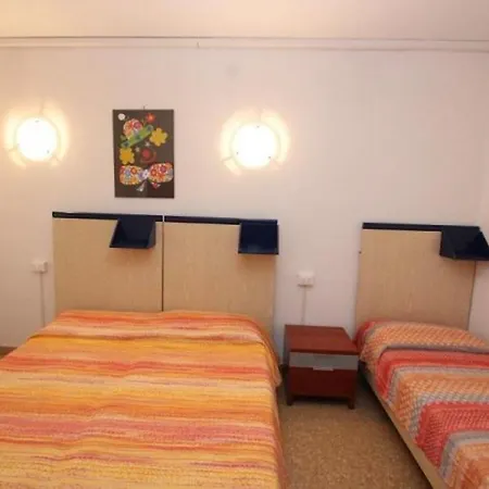 Very Nice Facing The Beach In Lovely Apartment *
